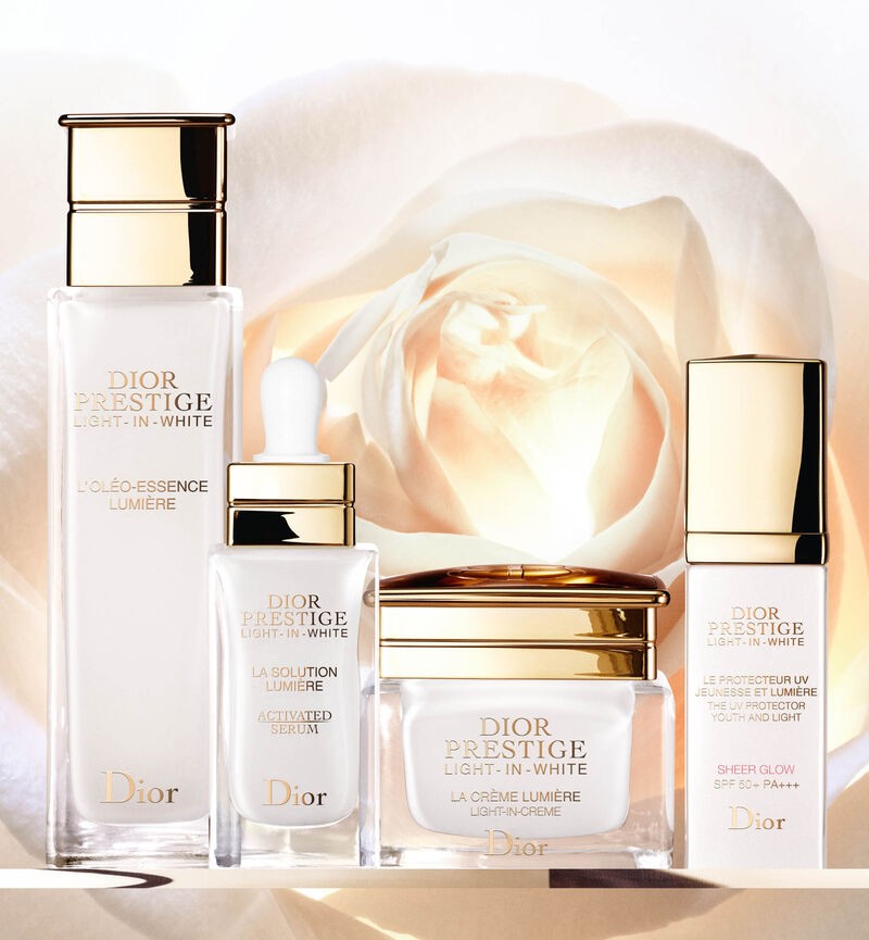 DIOR PRESTIGE LIGHT-IN-WHITE